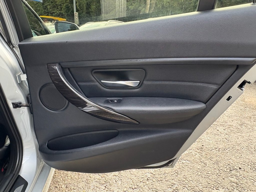 Used BMW 3 Series 2014 for sale - 76154421: Photo 23