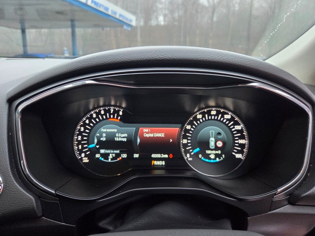 Used Ford Mondeo 2015 for sale - 77250679: Photo 28