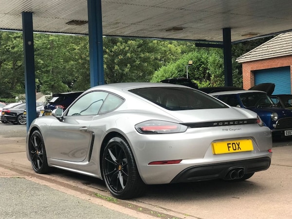 Used Porsche 718 Cayman 2019 for sale - 75641939: Photo 10
