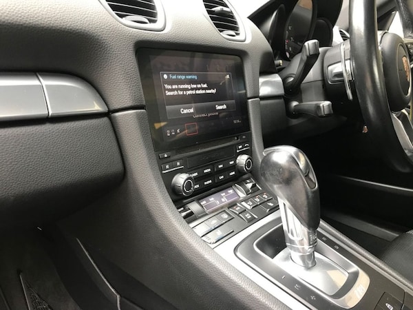 Used Porsche 718 Cayman 2019 for sale - 75641939: Photo 19