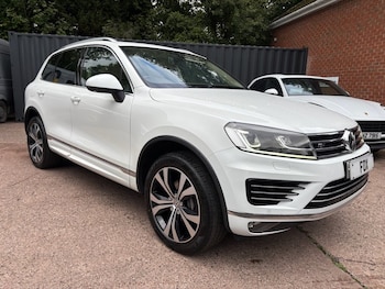 Used Volkswagen Touareg 2016 for sale - 75998566: Photo