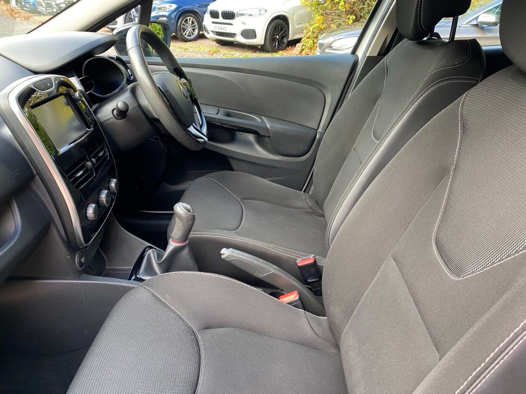 Used Renault Clio 2015 for sale - 76395617: Photo 12