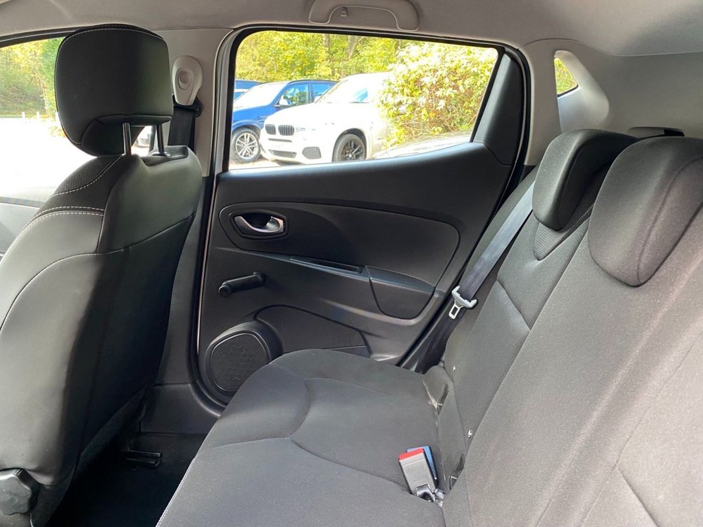 Used Renault Clio 2015 for sale - 76395617: Photo 14