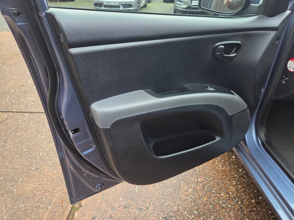 Used Hyundai i10 2013 for sale - 77027549: Photo 18