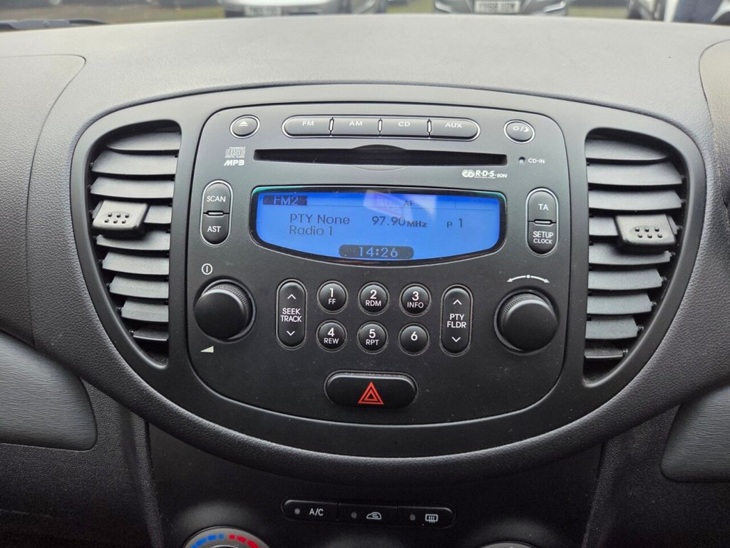 Used Hyundai i10 2013 for sale - 77027549: Photo 22