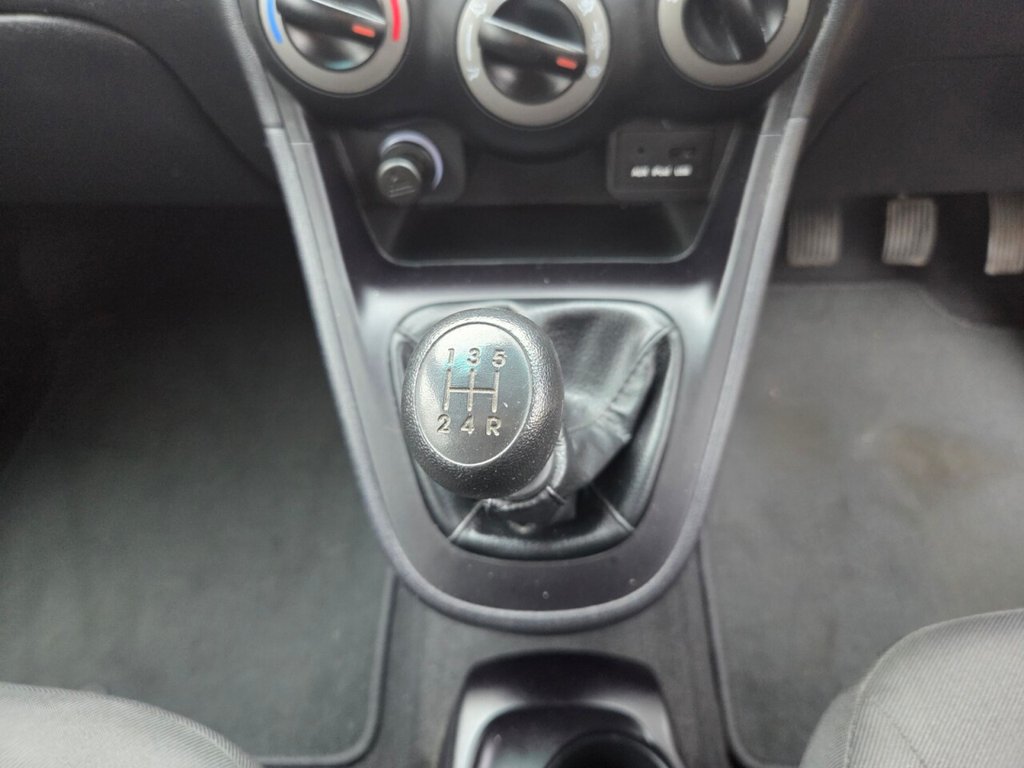 Used Hyundai i10 2013 for sale - 77027549: Photo 24