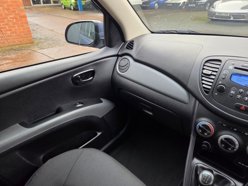 Used Hyundai i10 2013 for sale - 77027549: Photo 26