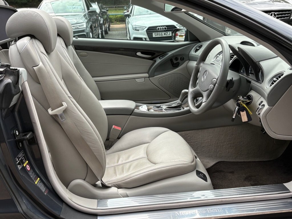Used Mercedes-Benz S Class 2007 for sale - 76345119: Photo 10