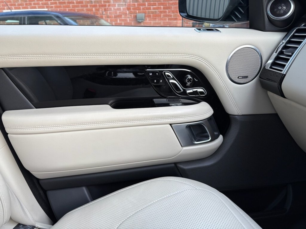 Used Land Rover Range Rover 2020 for sale - 77952507: Photo 37