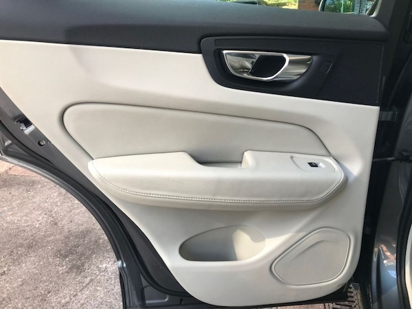 Used Volvo XC60 2017 for sale - 75384093: Photo 17