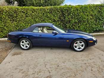 Used Jaguar XK 2001 for sale - 74675901: Photo
