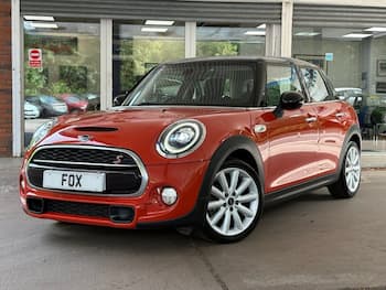 Used MINI Hatch 2018 for sale - 79462601: Photo