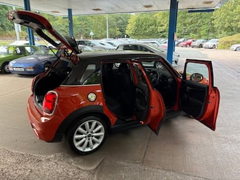 Used MINI Hatch 2018 for sale - 79462601: Photo