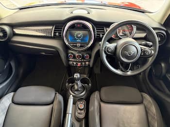 Used MINI Hatch 2018 for sale - 79462601: Photo