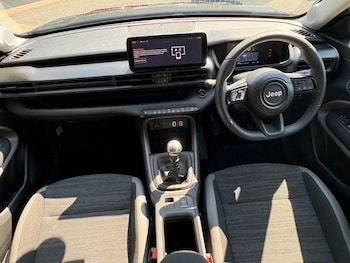 Used Jeep Avenger 2025 for sale - 79141848: Photo