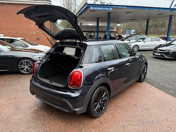 Used MINI Hatch 2021 for sale - 77437011: Photo
