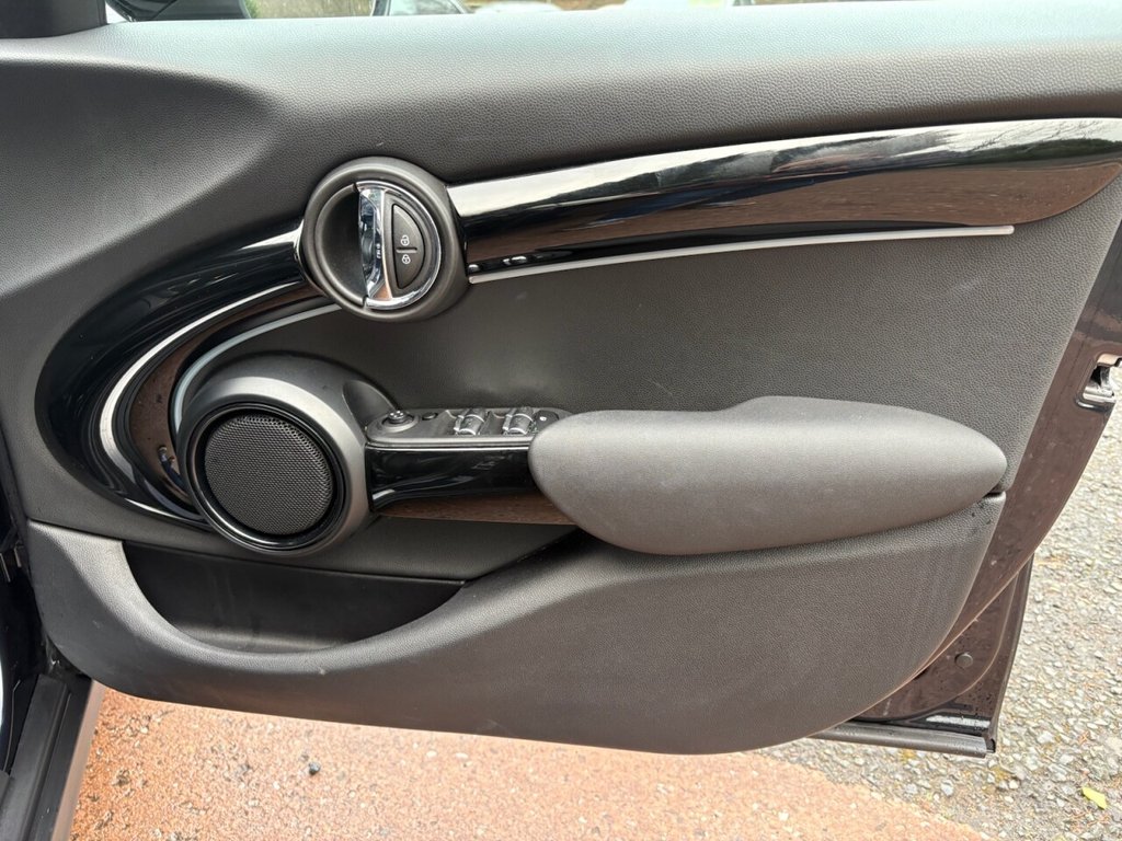 Used MINI Hatch 2021 for sale - 77437011: Photo 32