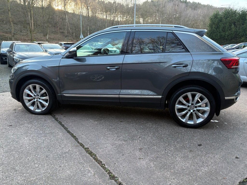 Used Volkswagen T-Roc 2020 for sale - 77643087: Photo 11
