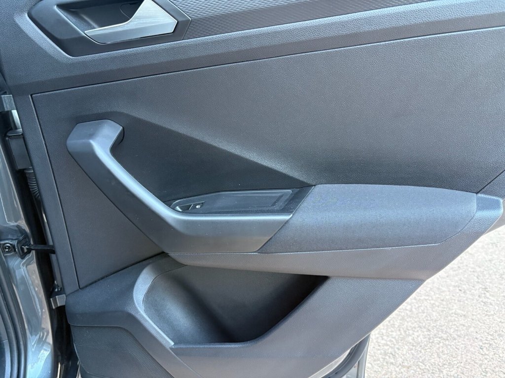 Used Volkswagen T-Roc 2020 for sale - 77643087: Photo 28