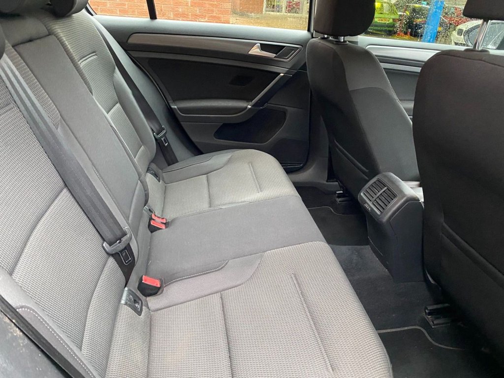 Used Volkswagen Golf 2018 for sale - 76582630: Photo 15