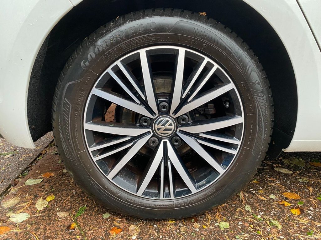 Used Volkswagen Golf 2018 for sale - 76582630: Photo 16