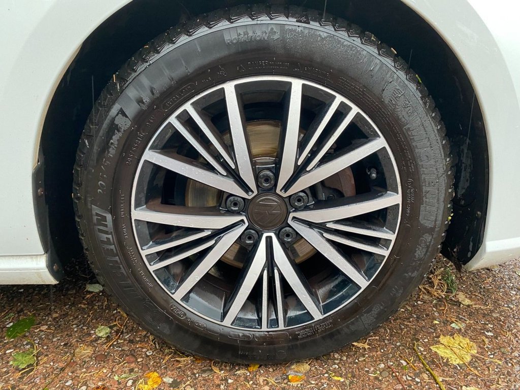 Used Volkswagen Golf 2018 for sale - 76582630: Photo 17