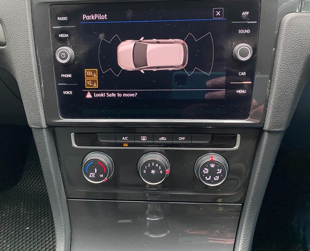 Used Volkswagen Golf 2018 for sale - 76582630: Photo 22