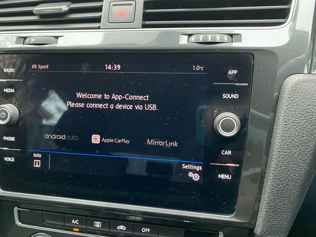 Used Volkswagen Golf 2018 for sale - 76582630: Photo 27