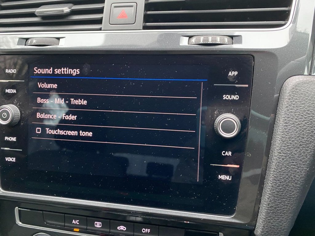 Used Volkswagen Golf 2018 for sale - 76582630: Photo 28