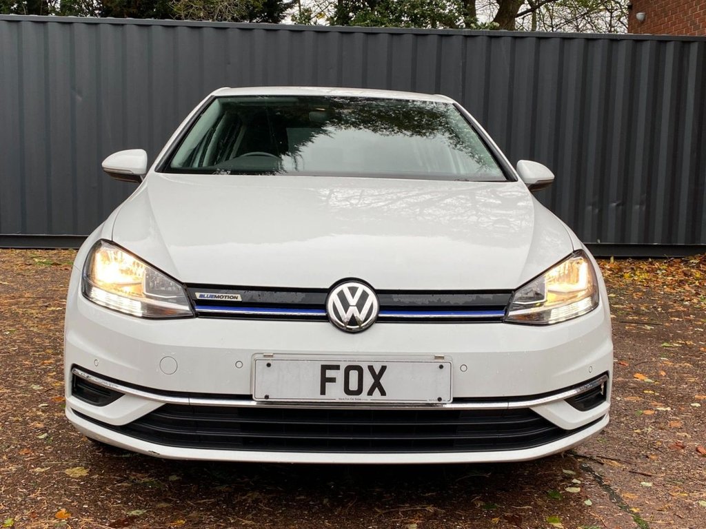 Used Volkswagen Golf 2018 for sale - 76582630: Photo 3