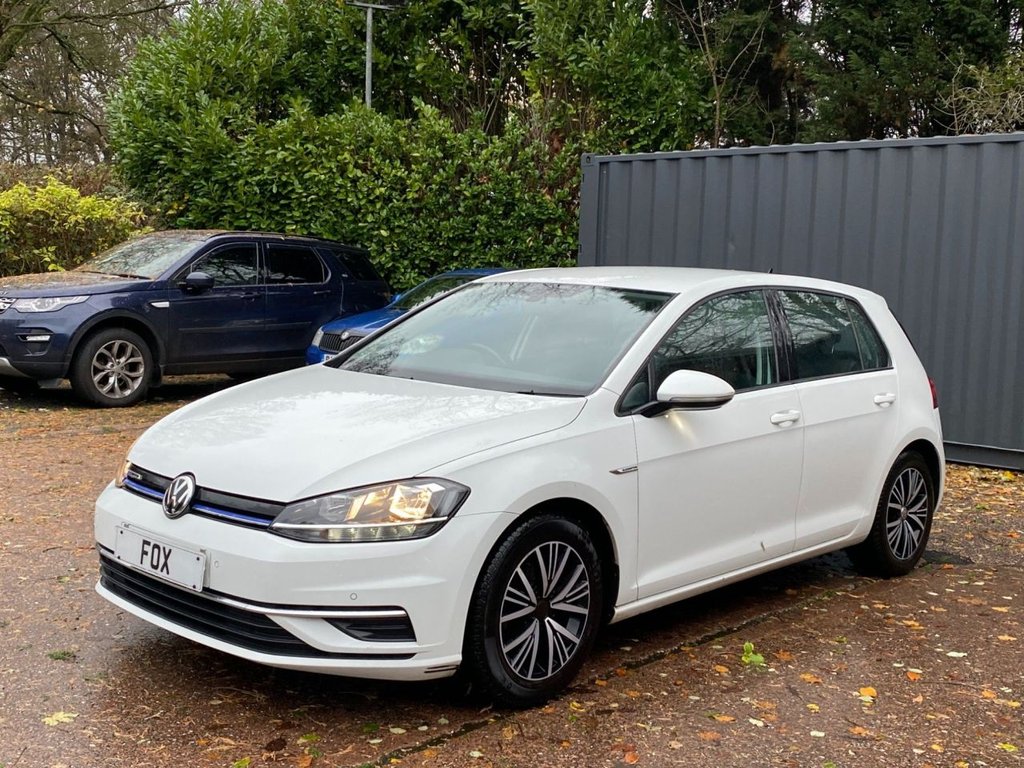Used Volkswagen Golf 2018 for sale - 76582630: Photo 4