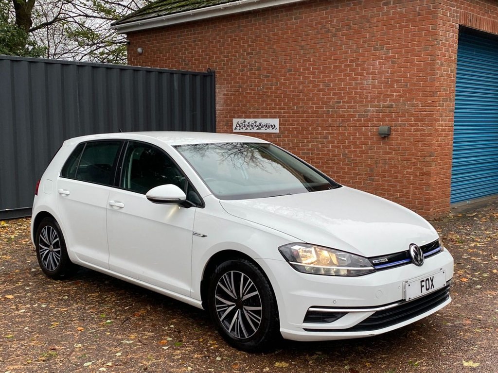 Used Volkswagen Golf 2018 for sale - 76582630: Photo 5