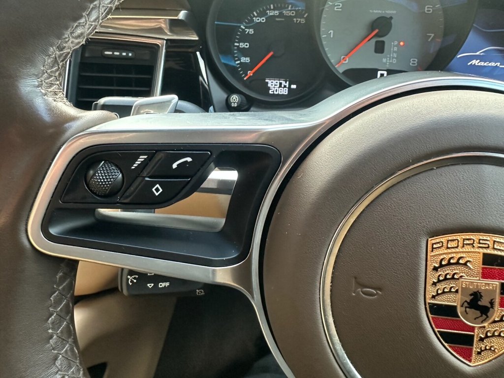 Used Porsche Macan 2016 for sale - 77820618: Photo 25