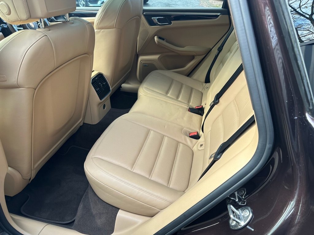 Used Porsche Macan 2016 for sale - 77820618: Photo 27