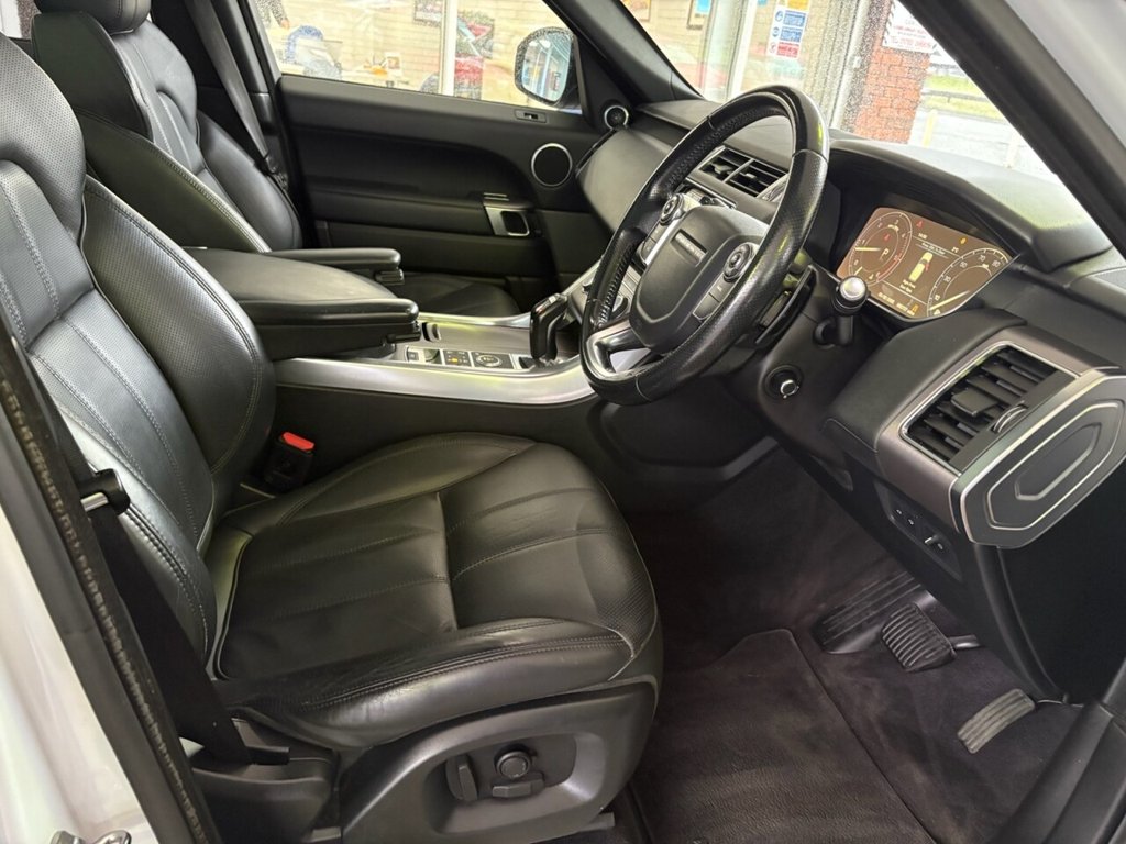 Used Land Rover Range Rover Sport 2016 for sale - 77451977: Photo 35