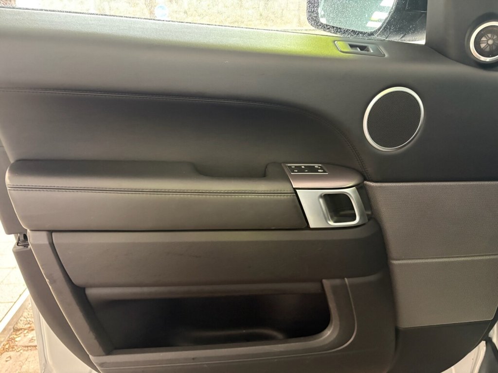 Used Land Rover Range Rover Sport 2016 for sale - 77451977: Photo 43