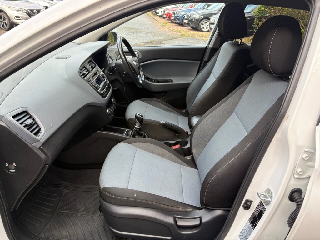 Used Hyundai i20 2016 for sale - 78212420: Photo 21