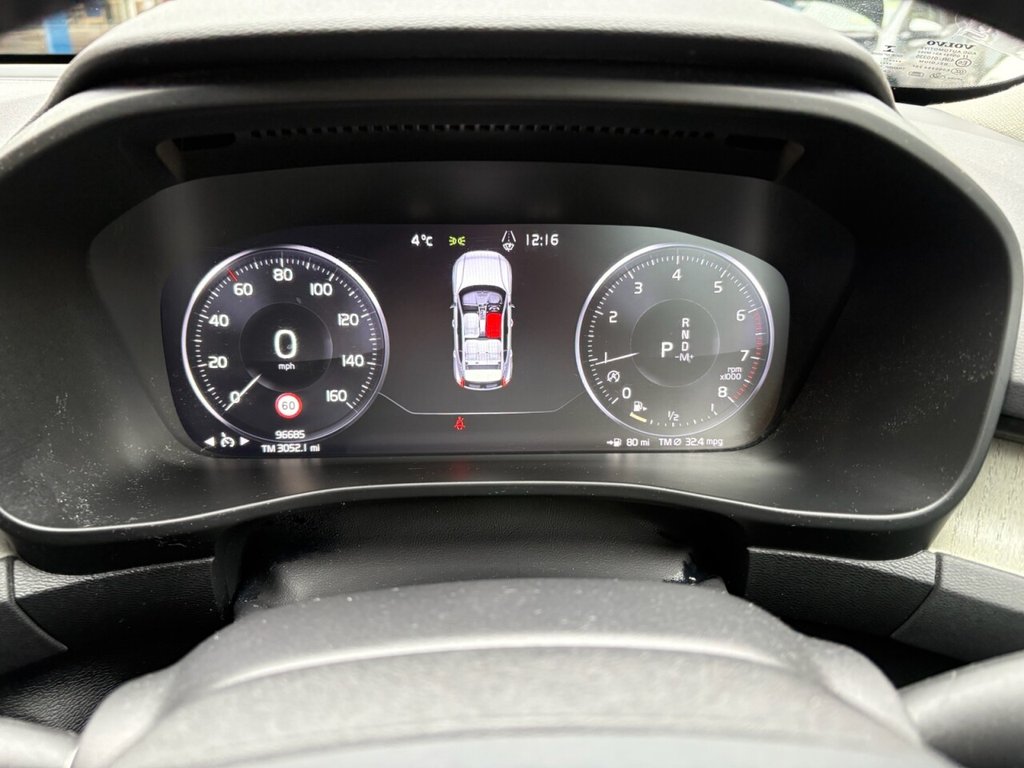 Used Volvo XC40 2019 for sale - 77879640: Photo 14