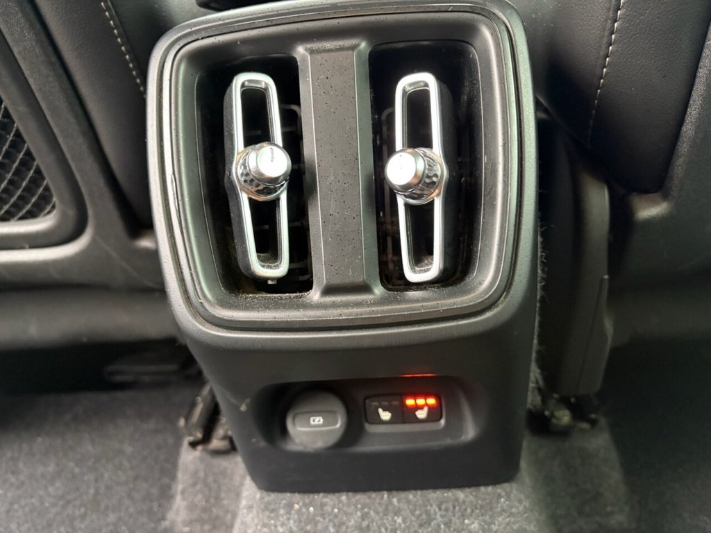 Used Volvo XC40 2019 for sale - 77879640: Photo 25