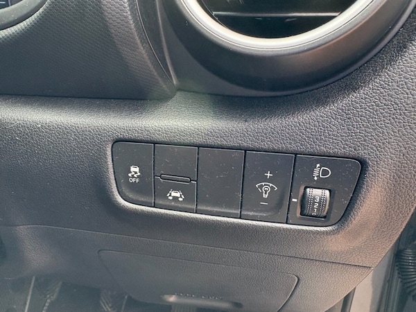 Used Hyundai KONA 2019 for sale - 75998438: Photo 32