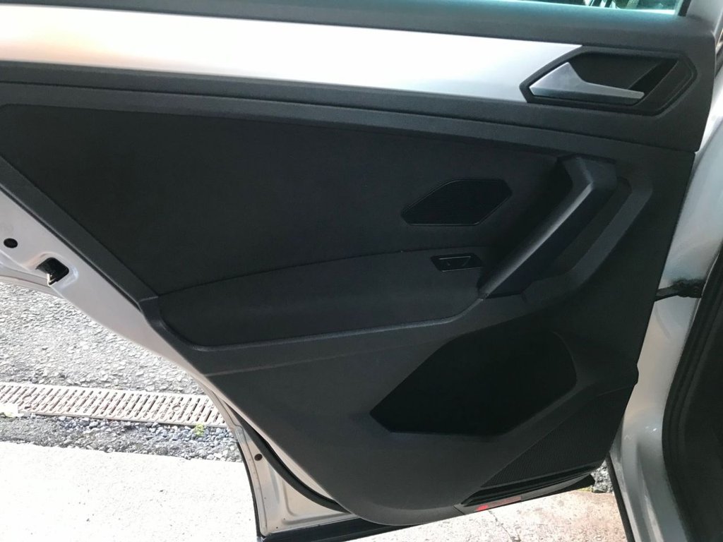 Used Volkswagen Tiguan 2020 for sale - 76068348: Photo 21