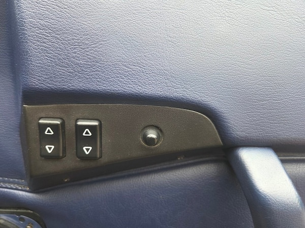 Used Porsche 944 1992 for sale - 75509434: Photo 28
