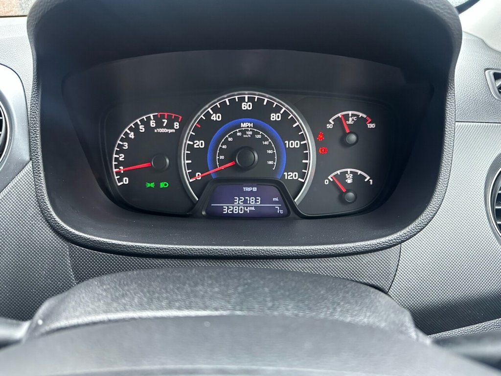 Used Hyundai i10 2017 for sale - 76665422: Photo 12