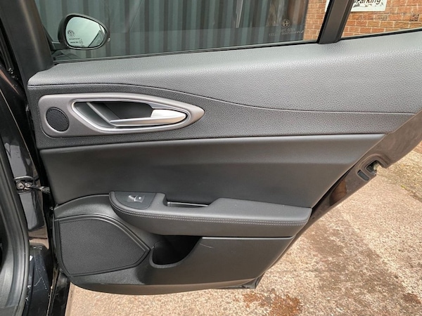 Used Alfa Romeo Giulia 2019 for sale - 76163152: Photo 18