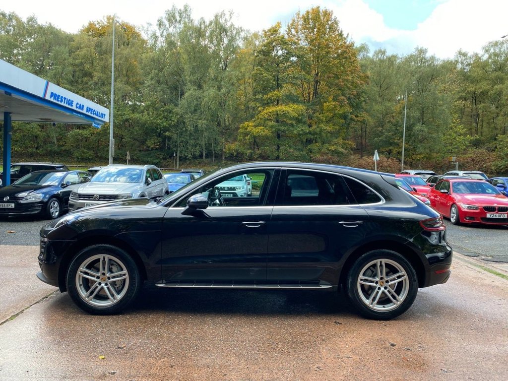 Used Porsche Macan 2017 for sale - 76356379: Photo 10