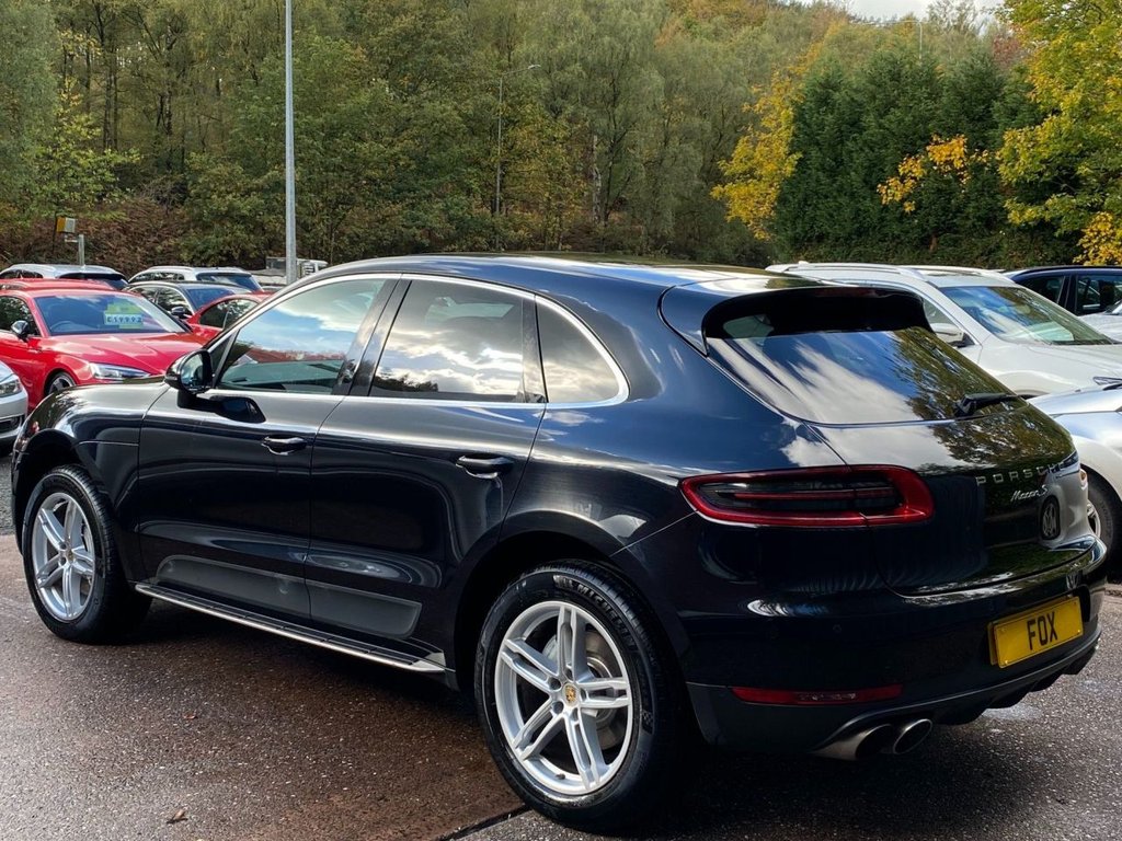 Used Porsche Macan 2017 for sale - 76356379: Photo 6