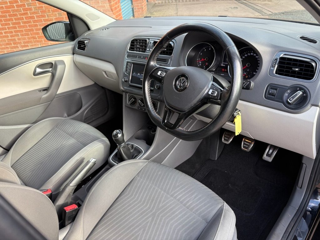 Used Volkswagen Polo 2015 for sale - 78096361: Photo 13