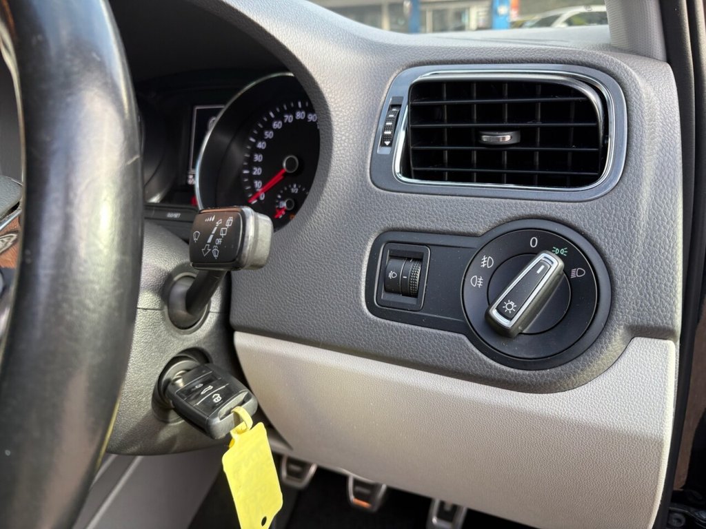 Used Volkswagen Polo 2015 for sale - 78096361: Photo 18