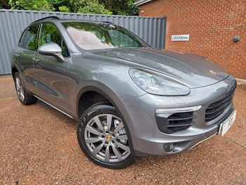 Used Porsche Cayenne 2016 for sale - 78805751: Photo