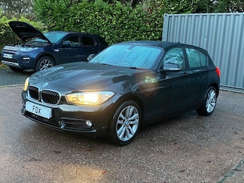 Used BMW 1 Series 2017 for sale - 76570601: Photo